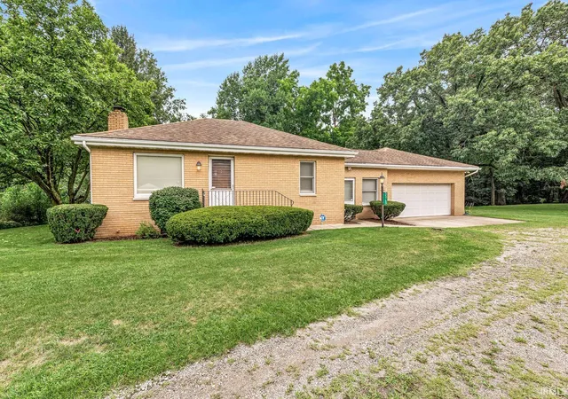 Photo 3 of Manufactured home for sale at 55769 Mayflower Rd, South Bend, IN 46619 | MLS# 202632807 | Listing updated on 2026-08-12