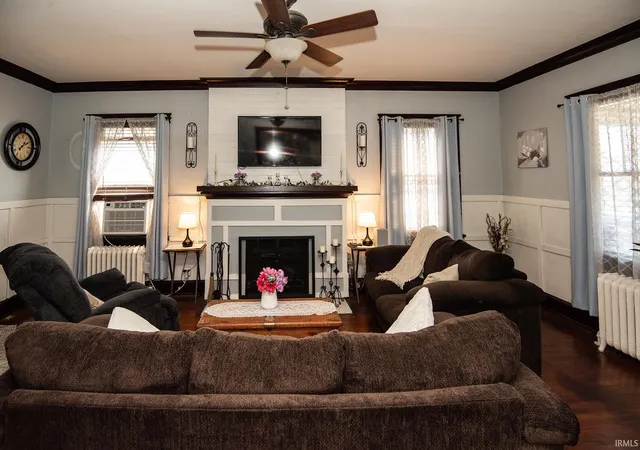 Photo 3 of Manufactured home for sale at 706 Buntin St, Vincennes, IN 47591 | MLS# 202632829 | Listing updated on 2026-09-21
