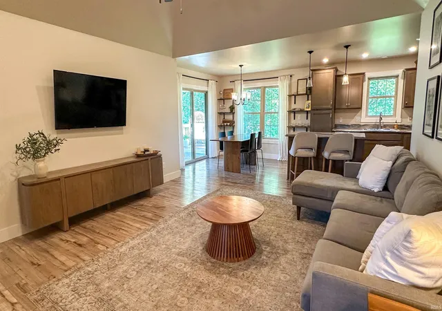 Photo 3 of Sale Pending at 4298 W Beringer Dr, Jasper, IN 47546 | MLS# 202632830 | Listing updated on 2026-08-22