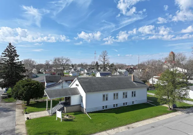 Photo 1 of Manufactured home for sale at 207 N Prettyman St, Knox, IN 46534 | MLS# 202632840 | Listing updated on 2026-08-17