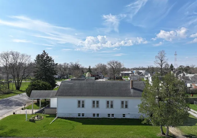 Photo 3 of Manufactured home for sale at 207 N Prettyman St, Knox, IN 46534 | MLS# 202632840 | Listing updated on 2026-08-17