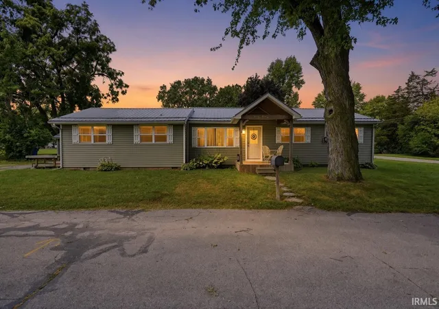 Photo 1 of Sale Pending at 302 Gateway Ave, Churubusco, IN 46723 | MLS# 202632877 | Listing updated on 2026-09-06