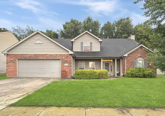 Photo 1 of Sale Pending at 1909 Kyverdale Dr, Lafayette, IN 47909 | MLS# 202632910 | Listing updated on 2026-09-14