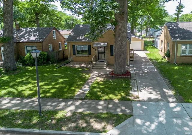 Photo 3 of Manufactured home for sale at 4650 Monroe St, Fort Wayne, IN 46806 | MLS# 202632934 | Listing updated on 2026-08-13