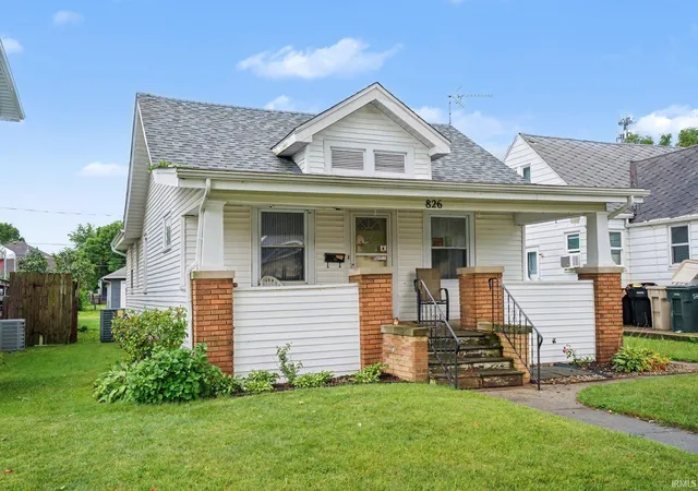 Photo 2 of Manufactured home for sale at 826 S 30th Street, South Bend, IN 46615 | MLS# 202632937 | Listing updated on 2026-08-20