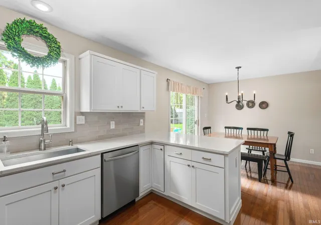 Photo 3 of Sale Pending at 4342 Fld Gate Dr, South Bend, IN 46628 | MLS# 202632944 | Listing updated on 2026-08-23