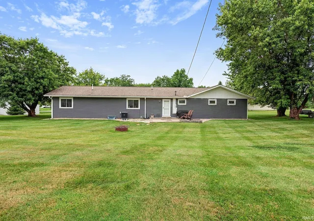 Photo 4 of Manufactured home for sale at 1604 Broadview Dr, Marion, IN 46952 | MLS# 202632947 | Listing updated on 2026-08-21