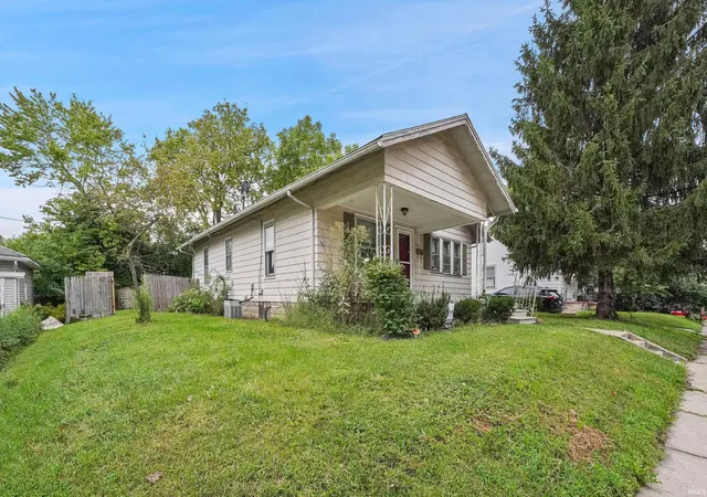 Photo 3 of Sale Pending at 327 S 8th Street, New Castle, IN 47362 | MLS# 202632957 | Listing updated on 2026-08-18