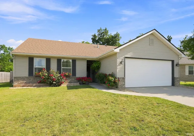 Photo 3 of Manufactured home for sale at 317 Passier Ct, Fort Wayne, IN 46825 | MLS# 202632988 | Listing updated on 2026-08-13