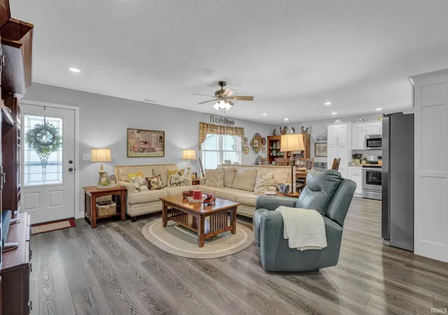Photo 4 of Sale Pending at 1425 24th Street, Bedford, IN 47421 | MLS# 202632991 | Listing updated on 2026-09-16