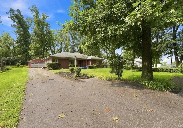 Photo 2 of Manufactured home for sale at 3717 Spruce Dr, Fort Wayne, IN 46809 | MLS# 202632996 | Listing updated on 2026-09-19