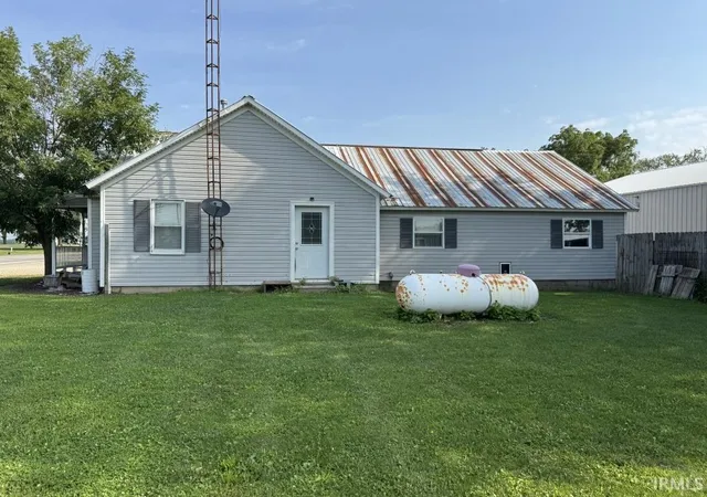 Photo 3 of Sale Pending at 307 Belgian Ln, Bryant, IN 47326 | MLS# 202632998 | Listing updated on 2026-09-14