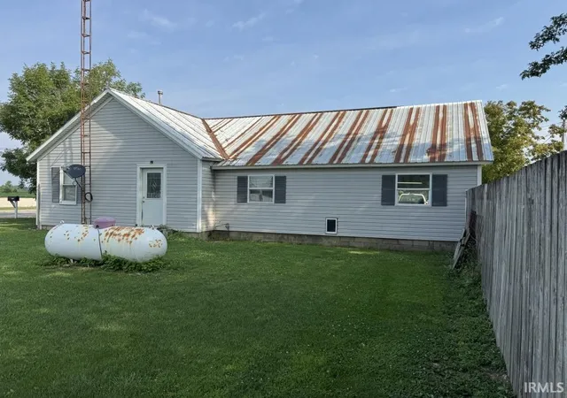 Photo 3 of Sale Pending at 307 Belgian Ln, Bryant, IN 47326 | MLS# 202632998 | Listing updated on 2026-09-14