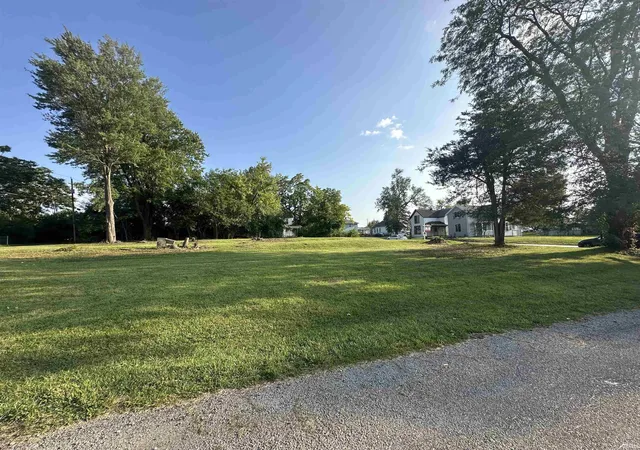 Photo 1 of Sale Pending at 2407 S Anthony Blvd, Fort Wayne, IN 46803 | MLS# 202632999 | Listing updated on 2026-09-09