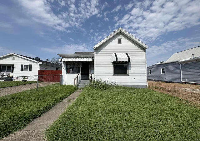 Photo 1 of Manufactured home for sale at 433 S Evans Ave, Evansville, IN 47713 | MLS# 202633004 | Listing updated on 2026-08-13