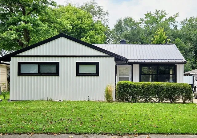 Photo 1 of Manufactured home for sale at 310 N Water St, Peru, IN 46970 | MLS# 202633006 | Listing updated on 2026-09-06