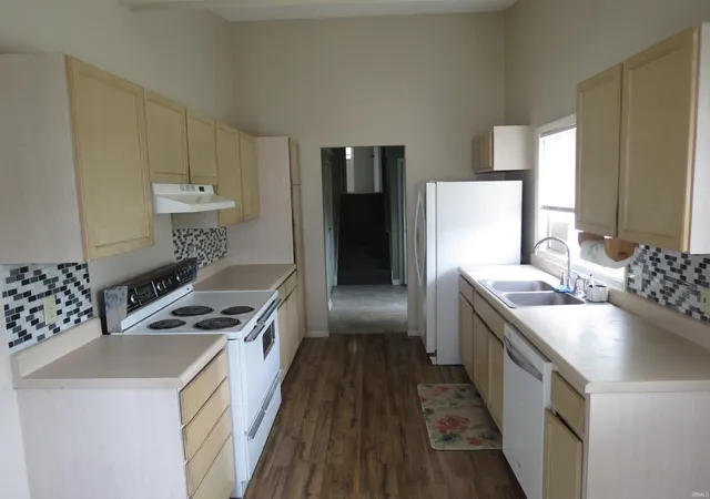 Photo 4 of Manufactured home for sale at 3316 N Lincoln St, Peru, IN 46970 | MLS# 202633033 | Listing updated on 2026-09-08