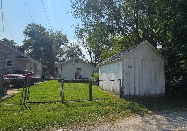 Photo 16 of Manufactured home for sale at 1556 S Linwood Ave, Evansville, IN 47713 | MLS# 202633036 | Listing updated on 2026-08-18