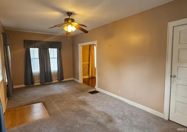 Photo 4 of Sale Pending at 1556 S Linwood Ave, Evansville, IN 47713 | MLS# 202633036 | Listing updated on 2026-09-24