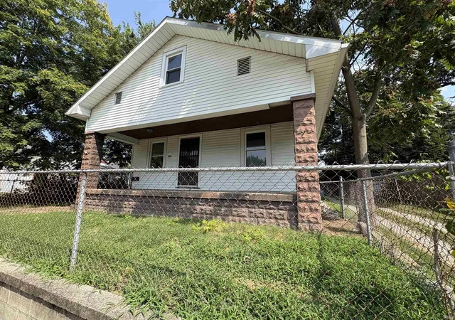 Photo 3 of Manufactured home for sale at 508 Taylor Ave, Evansville, IN 47713 | MLS# 202633051 | Listing updated on 2026-09-03
