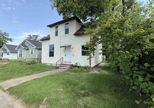Photo 3 of Manufactured home for sale at 712 Taylor Ave, Evansville, IN 47713 | MLS# 202633063 | Listing updated on 2026-09-22