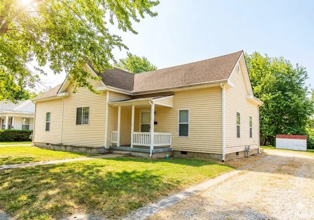Photo 1 of Sale Pending at 314 N Race St, Princeton, IN 47670 | MLS# 202633073 | Listing updated on 2026-10-19