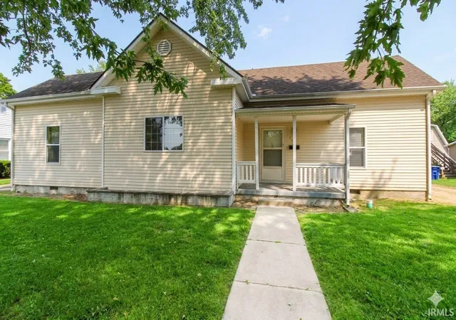 Photo 2 of Sale Pending at 314 N Race St, Princeton, IN 47670 | MLS# 202633073 | Listing updated on 2026-10-19