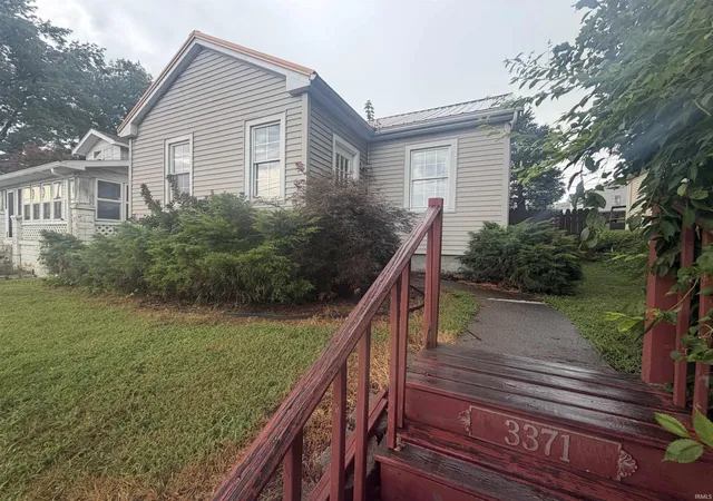 Photo 2 of Manufactured home for sale at 3371 W Franklin St, Evansville, IN 47712 | MLS# 202633075 | Listing updated on 2026-09-02