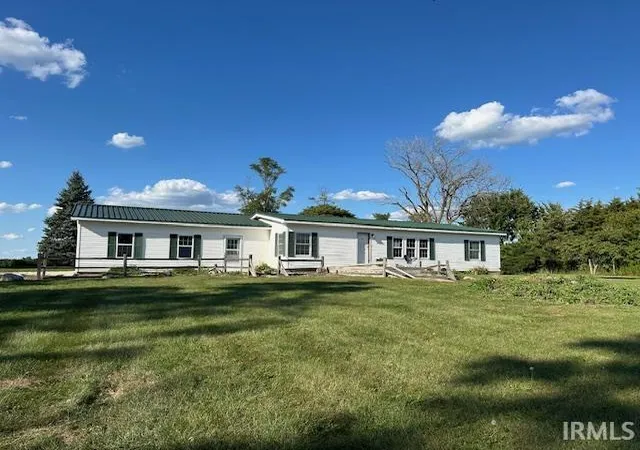Photo 1 of Sale Pending at 852 W 850 South Rd, Wabash, IN 46992 | MLS# 202633090 | Listing updated on 2026-08-26