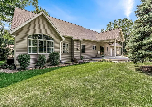 Photo 3 of Manufactured home for sale at 55755 Little Crk Ln, Middlebury, IN 46540 | MLS# 202633095 | Listing updated on 2026-09-01