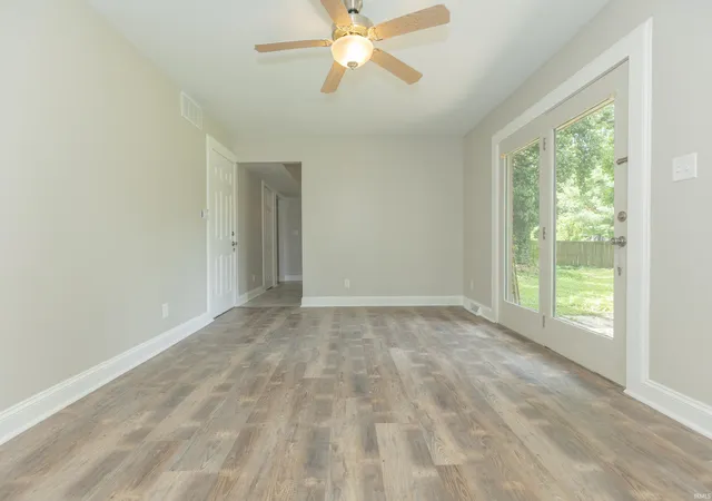 Photo 3 of Manufactured home for sale at 8222 N Birch Ave, Newburgh, IN 47630 | MLS# 202633107 | Listing updated on 2026-08-18