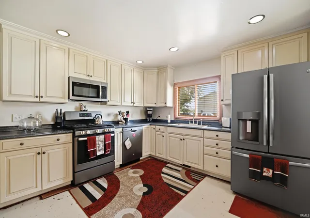 Photo 4 of Manufactured home for sale at 3303 Old Sr 25 N, Lafayette, IN 47905 | MLS# 202633127 | Listing updated on 2026-08-14