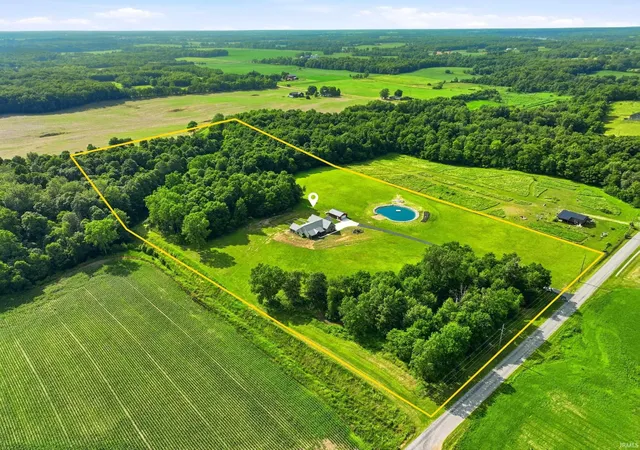 Photo 2 of Sale Pending at 11575 N 1100 East, Kendallville, IN 46755 | MLS# 202633129 | Listing updated on 2026-09-21