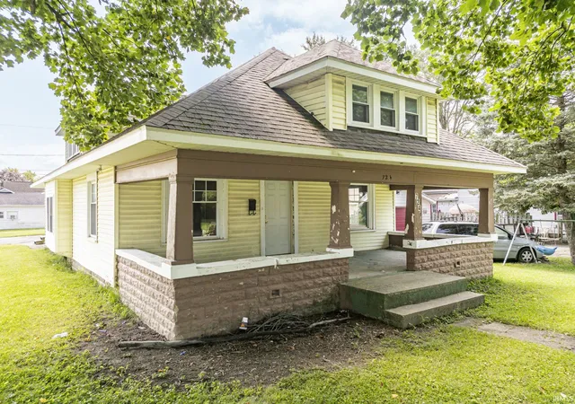 Photo 2 of Manufactured home for sale at 724 E 29th Street, Marion, IN 46953 | MLS# 202633144 | Listing updated on 2026-09-07