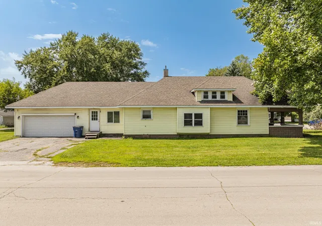 Photo 3 of Manufactured home for sale at 724 E 29th Street, Marion, IN 46953 | MLS# 202633144 | Listing updated on 2026-09-07