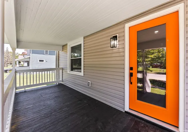 Photo 3 of Sale Pending at 3201 S Anthony Blvd, Fort Wayne, IN 46806 | MLS# 202633147 | Listing updated on 2026-09-14