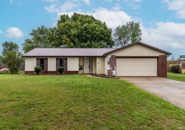 Photo 2 of Manufactured home for sale at 14928 Mercury Ln, Huntertown, IN 46748 | MLS# 202633164 | Listing updated on 2026-09-16