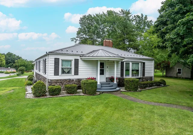 Photo 3 of Manufactured home for sale at 20 Parkway Dr, Wabash, IN 46992 | MLS# 202633189 | Listing updated on 2026-09-16