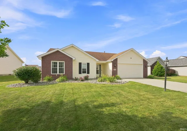 Photo 2 of Sale Pending at 3611 Charger Ct, Fort Wayne, IN 46818 | MLS# 202633193 | Listing updated on 2026-08-22