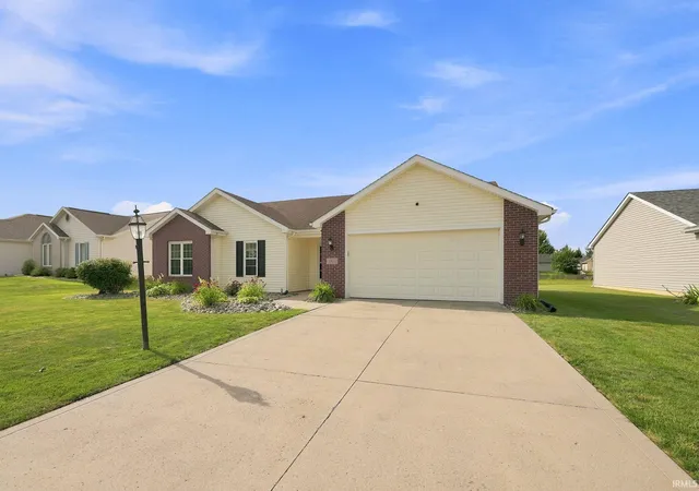 Photo 3 of Sale Pending at 3611 Charger Ct, Fort Wayne, IN 46818 | MLS# 202633193 | Listing updated on 2026-08-22