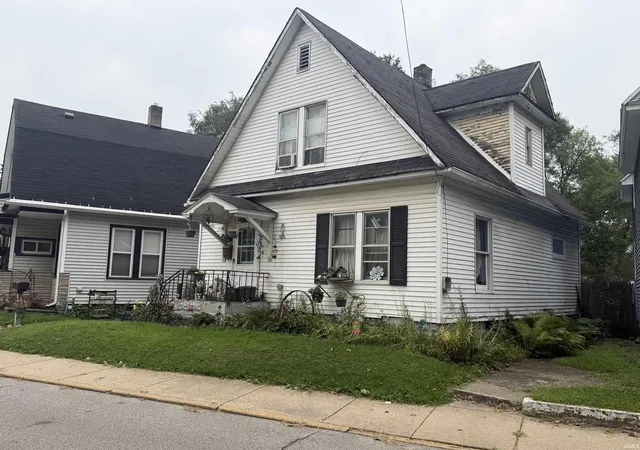 Photo 1 of Manufactured home for sale at 313 S Shore Ave, Elkhart, IN 46516 | MLS# 202633202 | Listing updated on 2026-09-05