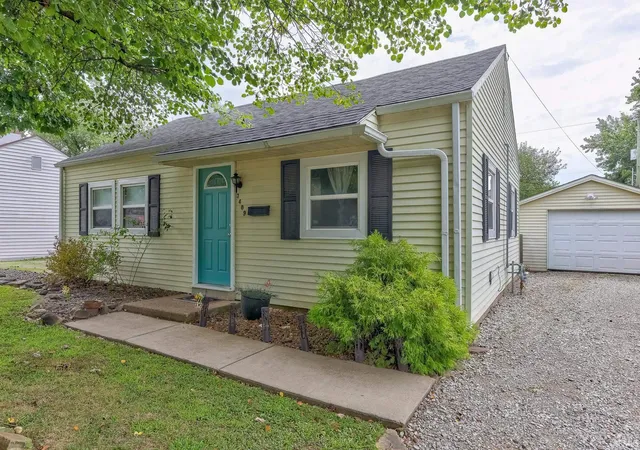 Photo 2 of Sale Pending at 3409 Waggoner Ave, Evansville, IN 47714 | MLS# 202633203 | Listing updated on 2026-08-22