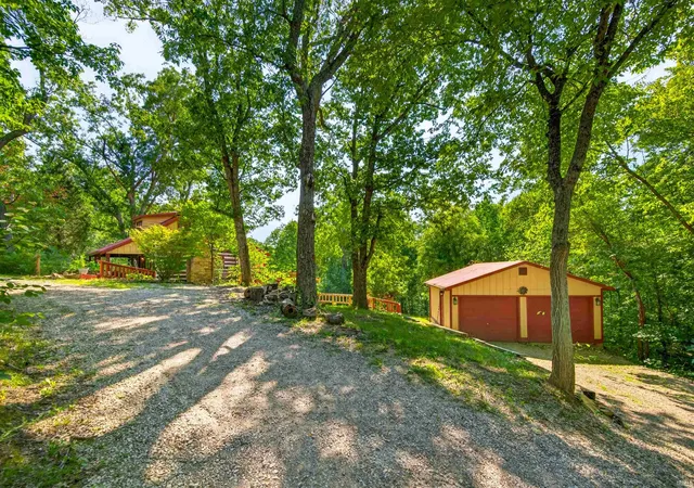 Photo 3 of Manufactured home for sale at 1970 W State Rd #46, Nashville, IN 47448 | MLS# 202633209 | Listing updated on 2026-09-01