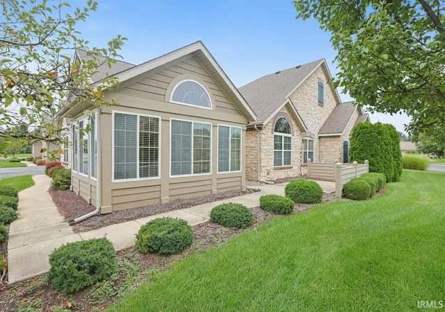 Photo 3 of Sale Pending at 3609 Sutton Dr #92, Mishawaka, IN 46545 | MLS# 202633228 | Listing updated on 2026-08-18