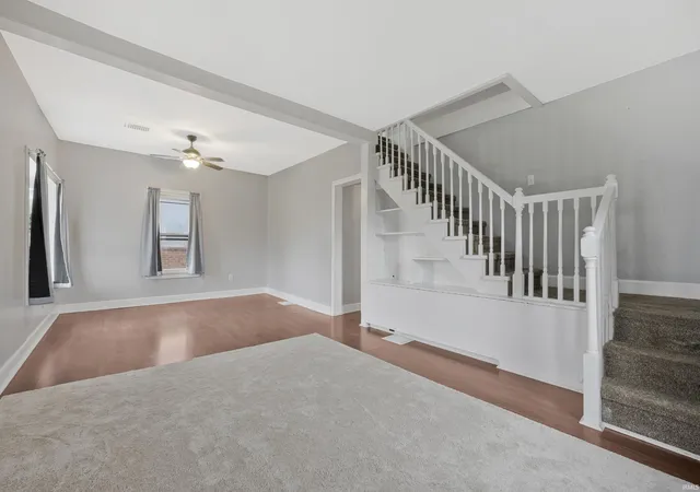 Photo 3 of Sale Pending at 829 Lohoff Ave, Evansville, IN 47710 | MLS# 202633234 | Listing updated on 2026-09-15