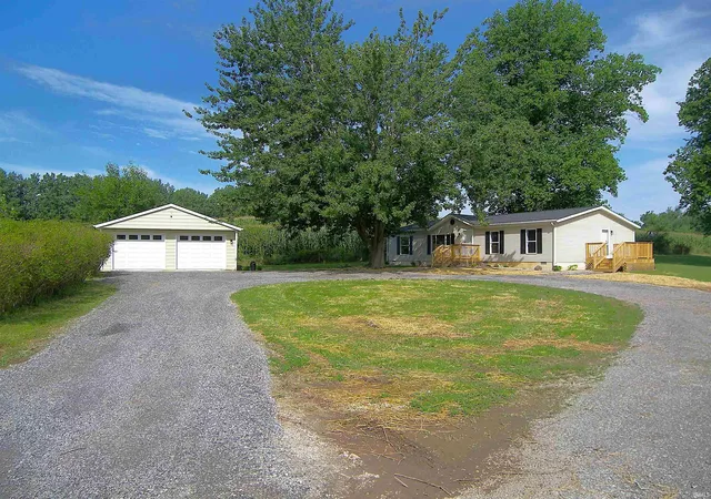 Manufactured home for sale at 7321 S Caldwell Lake Dr, Claypool, IN 46510 | MLS# 202633237