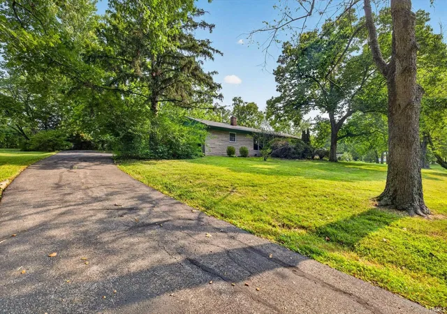 Photo 1 of Manufactured home for sale at 4242 W Beech Ln, Bloomington, IN 47404 | MLS# 202633258 | Listing updated on 2026-09-09