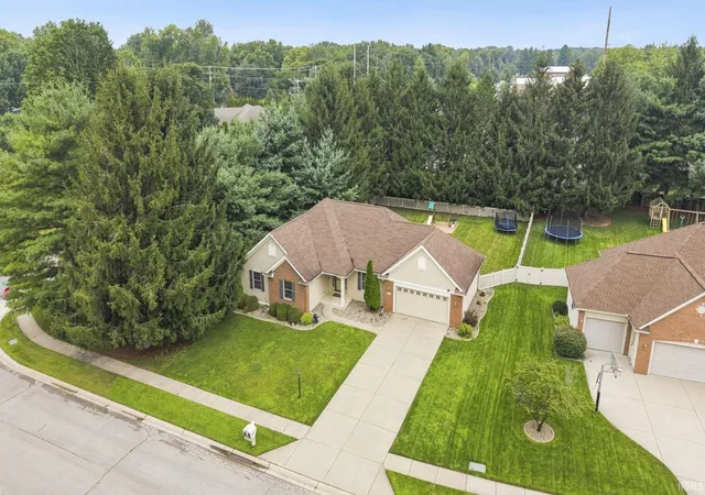 Photo 3 of Manufactured home for sale at 1923 Greenwood Dr, Goshen, IN 46526 | MLS# 202633264 | Listing updated on 2026-09-18