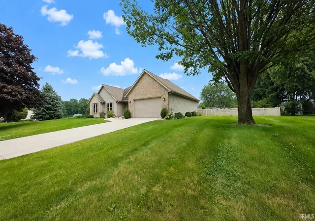 Photo 4 of Manufactured home for sale at 12357 Diamond Dr, Plymouth, IN 46563 | MLS# 202633294 | Listing updated on 2026-09-07