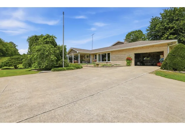 Photo 1 of Manufactured home for sale at 4921 State Rd 158, Bedford, IN 47421 | MLS# 202633304 | Listing updated on 2026-09-17